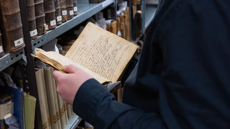 Handschriftliches Dokument aus dem historischen Archivbestand