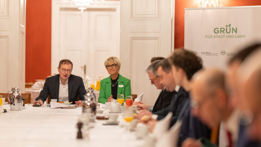 Fotoreportage Berlin: Diskussionsrunde bei Veranstaltung 