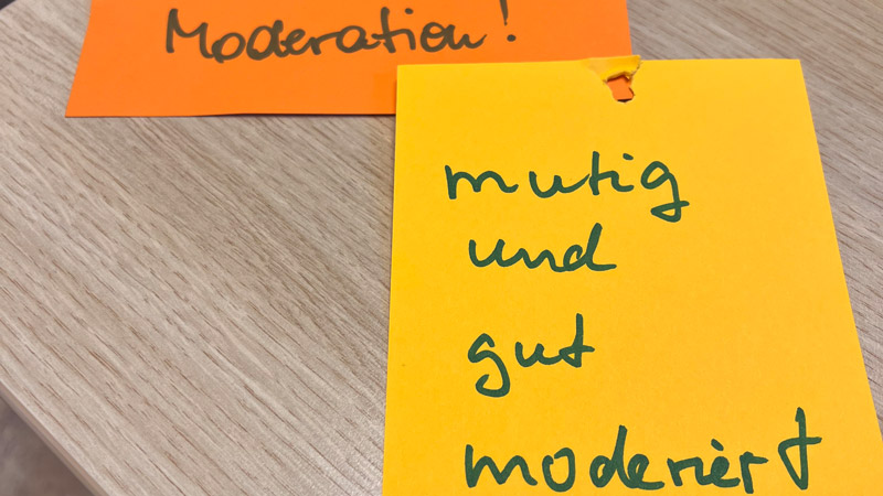 Moderation eines Prozess: Diskussionsabende in Erfurt